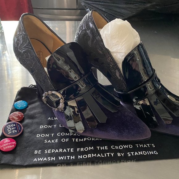 Black John Fluevog Cassiopei Celestial Shoes - Picture 4 of 6